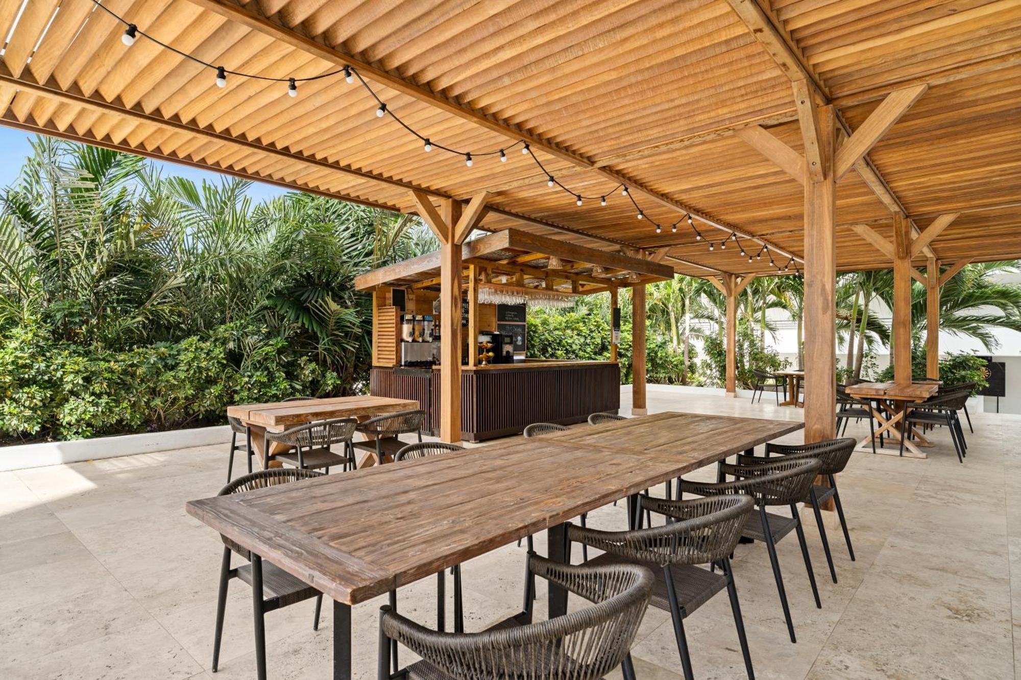 The Rif At Mangrove Beach Corendon All-Inclusive, Curio Willemstad Exteriör bild